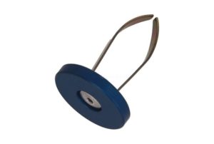 Clip de retención de tramo para defensas ASP