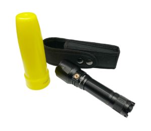 Linterna FENIX TK26R de 1500 lumens con funda y cono amarillo
